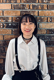 深山紗絵子 先生