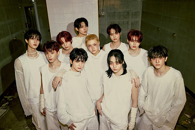 FANTASY BOYS