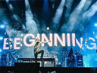 ONE OK ROCK